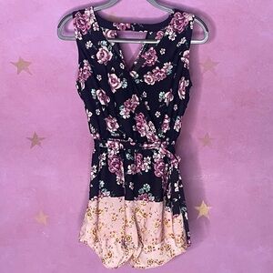 Bebop Sleeveless Faux Wrap Romer Size Small in Black w/ Pink Blue Floral Pattern